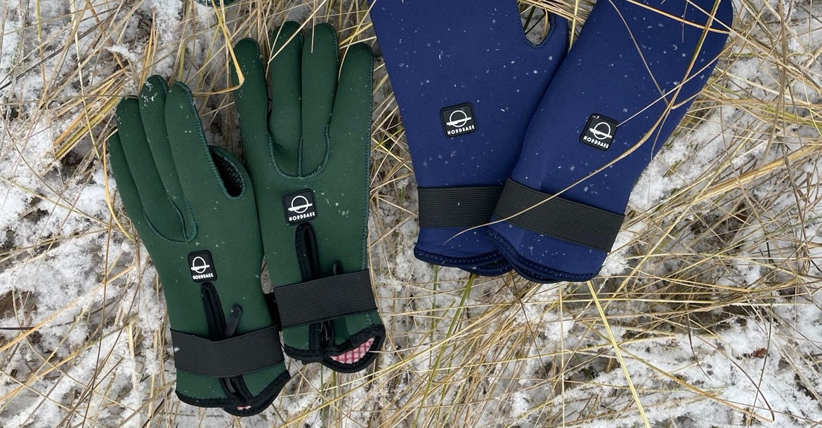 Badehandsker - Med eller uten fingre? For vinterbading