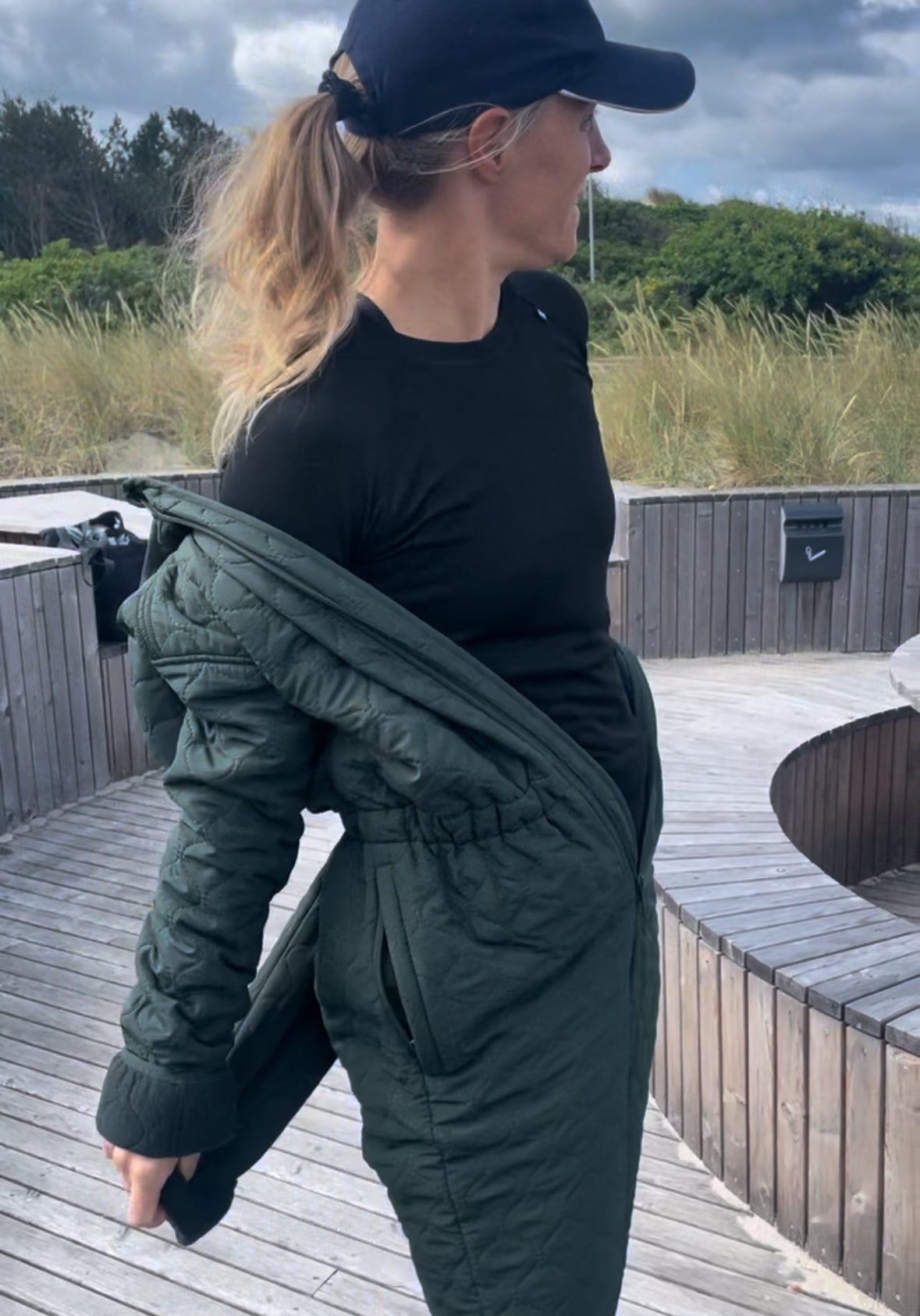 Heldrakt NORDBAEK Cosy Bay – vindtett damedrakt i resirkulerte materialer - Green