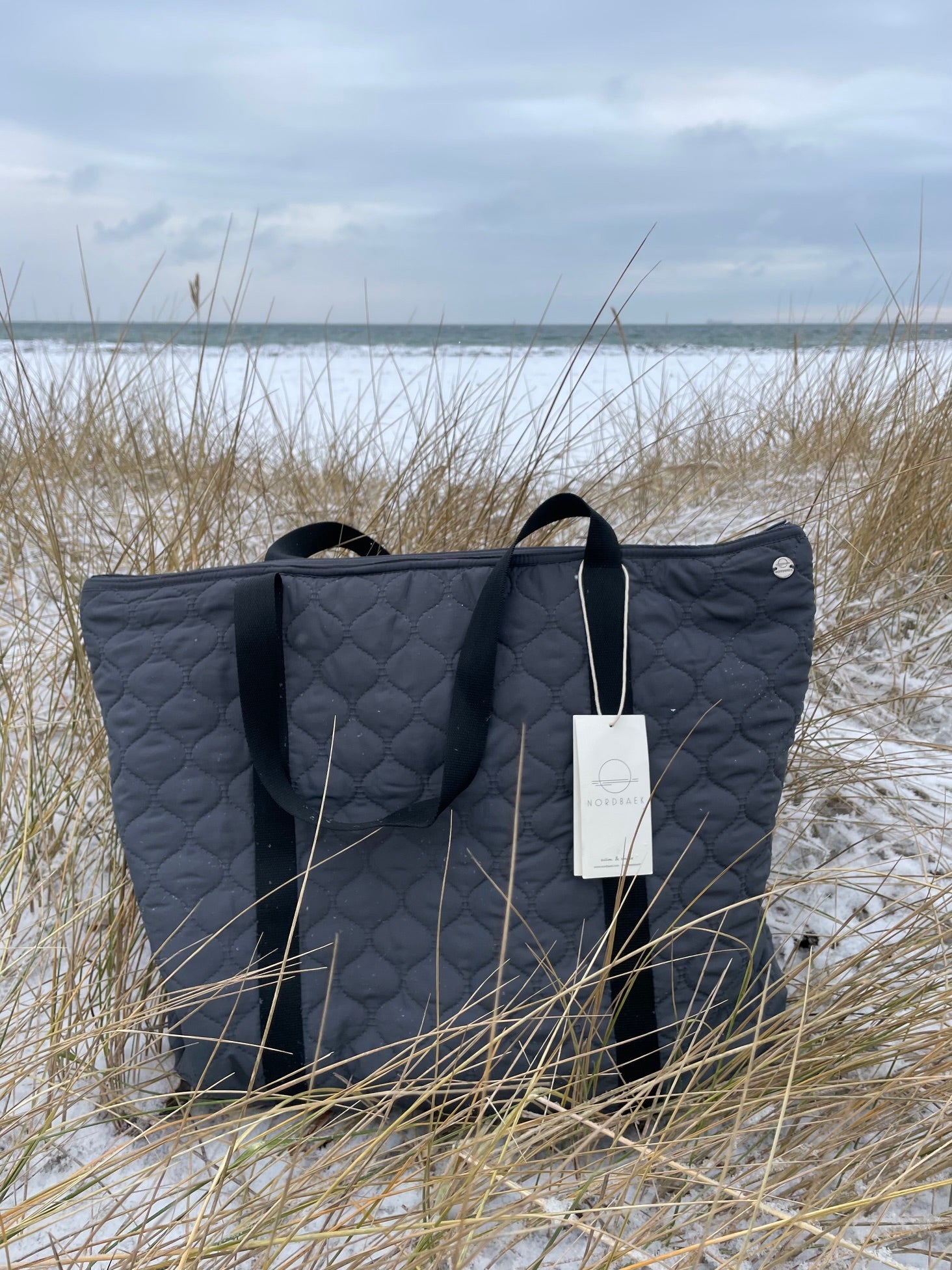 Bag NORDBAEK Happy Bay – stor og praktisk i resirkulerte materialer - Grey